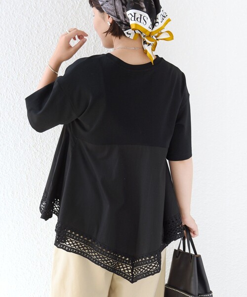 SHIPS(シップス)の「〈手洗い可能〉DEPEND ポンチ トリム レース ドッキング プルオーバー(Tシャツ/カットソー・レディース・オフホワイト/ブラック/ブラウン・ONE SIZE)」の2枚目の写真