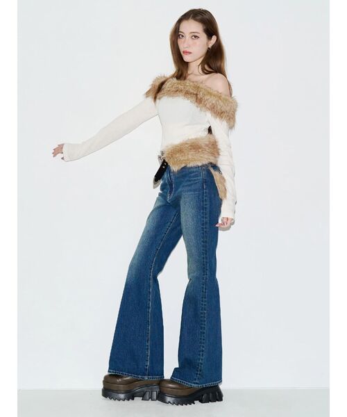 EVRIS(エヴリス)の「ファードッキングフレアデニムパンツ【セットアップ着用可能】(デニムパンツ・レディース・ライトブルー/インディゴブルー/ブラック・MEDIUM/SMALL)」の10枚目の写真