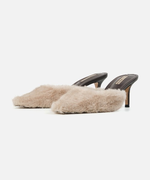 STEVE MADDEN(スティーブマデン)の「ポインテッドトゥファーミュール/S.MADDEN ALEXI-F-XA(パンプス・レディース・タン・24.5cm/24.0cm/23.5-24/23.5cm/23.0cm/22.5cm)」の5枚目の写真