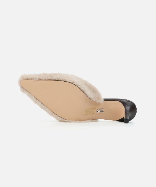STEVE MADDEN(スティーブマデン)の「ポインテッドトゥファーミュール/S.MADDEN ALEXI-F-XA(パンプス・レディース・タン・24.5cm/24.0cm/23.5-24/23.5cm/23.0cm/22.5cm)」の8枚目の写真