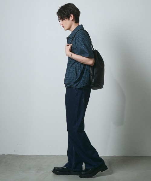 DAZE(デイズ)の「ミニマルデザイン デニムストレートパンツ / ジーンズ(デニムパンツ・メンズ・ダークブルー/ブラック系・SMALL/MEDIUM/LARGE/X-LARGE)」の21枚目の写真