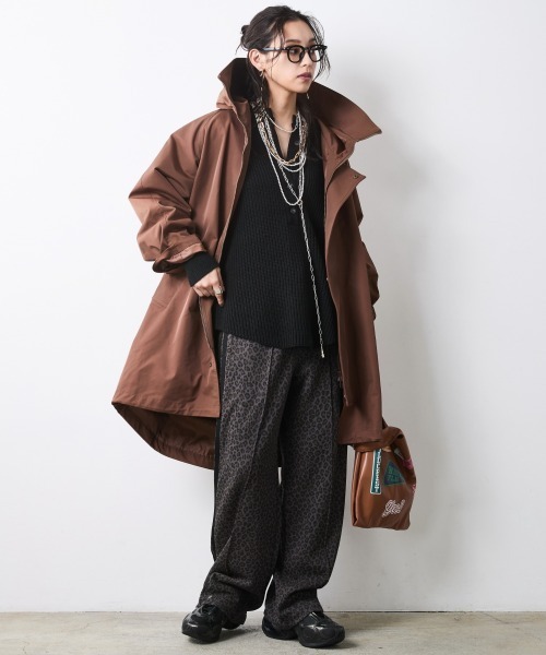 CHIC STYLE（シックスタイル）の「フーディロングブルゾン＜大きいサイズ有＞シックスタイル（ブルゾン・レディース・ブラウン/ブラック・3L/LL/L/M/5L/4L）」の21枚目の写真
