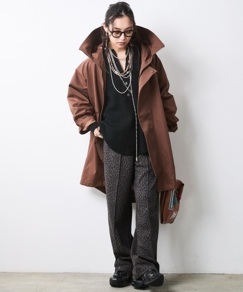 CHIC STYLE（シックスタイル）の「フーディロングブルゾン＜大きいサイズ有＞シックスタイル（ブルゾン・レディース・ブラウン/ブラック・3L/LL/L/M/5L/4L）」の22枚目の写真
