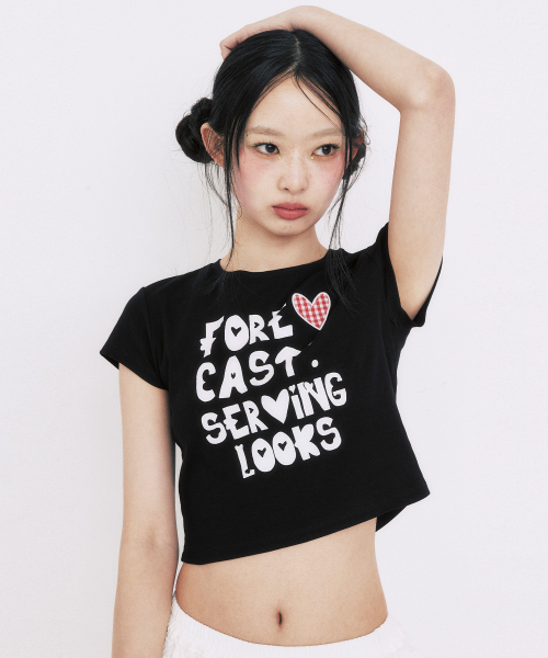 YOUHEE(ユヒ)の「FORECAST CROP T-SHIRTS_BLACK(Tシャツ/カットソー・レディース・その他・FREE)」の1枚目の写真