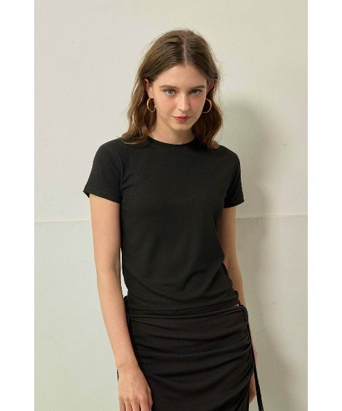 ALEXIA STAM(アリシアスタン)の「Soft Essential Tee /コンパクトTシャツ(Tシャツ/カットソー・レディース・グレー/ブラウン/ブラック/ホワイト・L/M/S)」の2枚目の写真