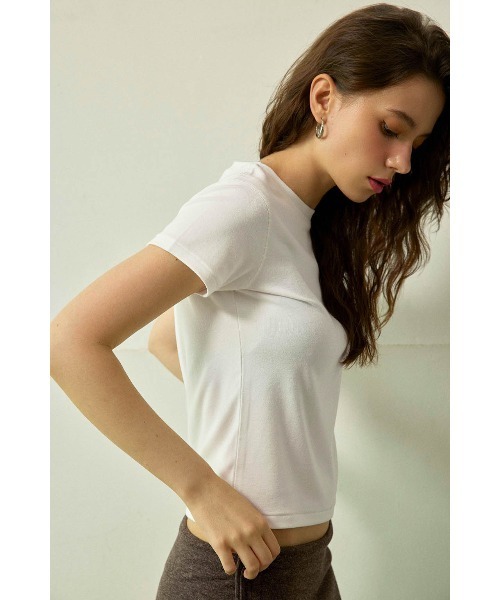 ALEXIA STAM(アリシアスタン)の「Soft Essential Tee /コンパクトTシャツ(Tシャツ/カットソー・レディース・グレー/ブラウン/ブラック/ホワイト・L/M/S)」の6枚目の写真