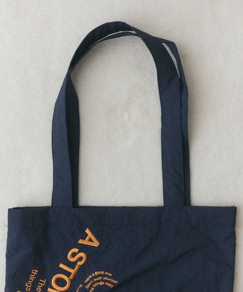 Firsthand(ファーストハンド)の「Firsthand/ファーストハンド Embroidered Message Tote【限定展開】 / 刺繍 メッセージ メッセージ トート(トートバッグ・レディース・イエロー/ピンク/ネイビー/ブラウン・ONE SIZE)」の7枚目の写真