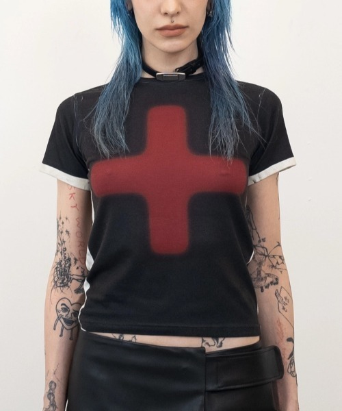 L.H.P(エルエイチピー)の「DOGMA EHKS/ドグマエークス/CROSS CROP SHORT SLEEVE(Tシャツ/カットソー・レディース・ブラック/グレー・F)」の7枚目の写真