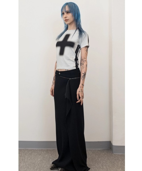 L.H.P(エルエイチピー)の「DOGMA EHKS/ドグマエークス/CROSS CROP SHORT SLEEVE(Tシャツ/カットソー・レディース・ブラック/グレー・F)」の14枚目の写真