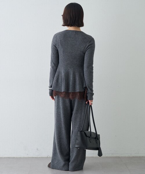 Whim Gazette(ウィムガゼット)の「ニットカーブパンツ/セットアップ可(その他パンツ・レディース・チャコールグレー/モカ・FREE)」の12枚目の写真