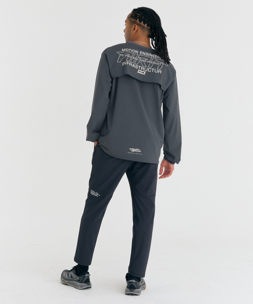 AIRIT(アイリット)の「エアドライ ユーティリティ LS AM1243 GY(Tシャツ/カットソー・メンズ・ダークグレー・X-LARGE/XX-LARGE/XXX-LARGE)」の3枚目の写真