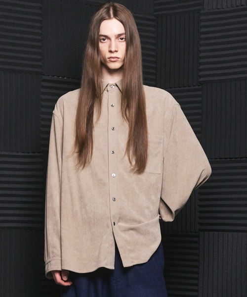 MAISON SPECIAL（メゾンスペシャル）の「《UNISEX》11Waleコーデュロイプライムオーバーレギュラーカラーシャツ/11Wale Corduroy Prime-Over Regular Collar Shirt【MAISON SPECIAL/メゾンスペシャル】（シャツ/ブラウス・メンズ・ブラック/ピンク/ブラウン/グレイッシュベージュ・0/1/2）」の3枚目の写真