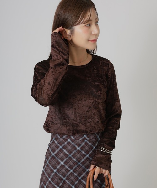 Riberry(リベリー)の「シアーベロア袖ギャザートップス(Tシャツ/カットソー・レディース・ブラック/グレー/ブラウン・MEDIUM)」の12枚目の写真
