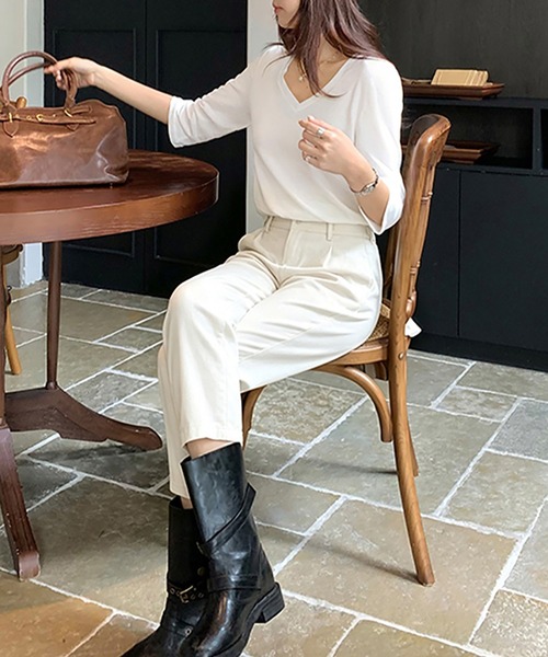 Doux Belle(ドゥーベル)の「Vネック七分袖ベーシックカットソー(Tシャツ/カットソー・レディース・ブラック/グレー/ホワイト/オレンジ・MEDIUM/LARGE/X-LARGE)」の11枚目の写真