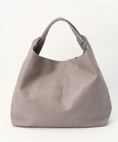 LBC(エルビーシー)の「リバーシブルトート(トートバッグ・レディース・ブラック/グレー/ベージュ・ONE SIZE)」の3枚目の写真