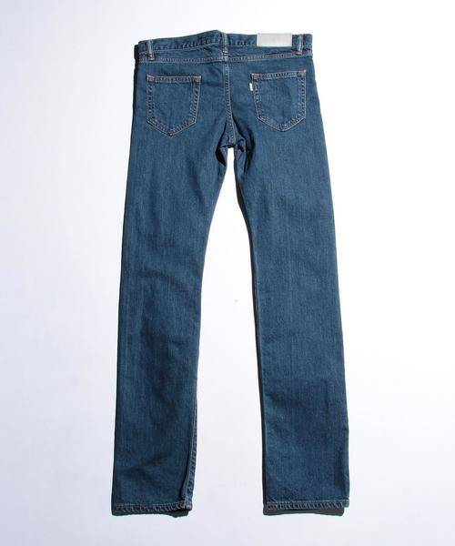 WVM(ダブルヴイエム)の「<WVM> DENIM DAMAGE 2ND SLIM/デニムパンツ ◆(デニムパンツ・メンズ・ネイビー・30inch/32inch/34inch/28inch)」の2枚目の写真