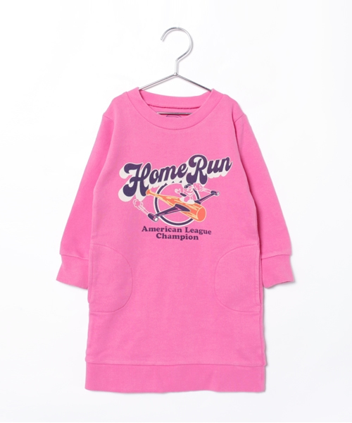 RODEO CROWNS WIDE BOWL(ロデオクラウンズワイドボウル)の「HOME RUN スウェット ワンピース(ワンピース・キッズ・ピンク/グレー×ホワイト・X-SMALL/MEDIUM/SMALL/LARGE)」の2枚目の写真