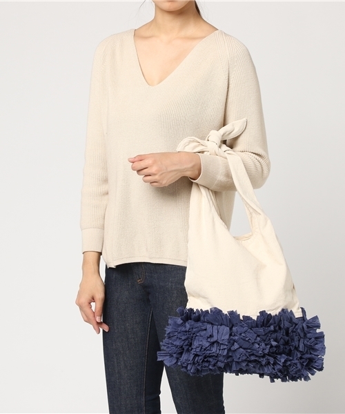 Lilas Campbell(リラキャンベル)の「【Lilas Campbell】リラキャンベル フラワーショッパー(トートバッグ・レディース・イエロー/ネイビー/桜/ブルー・ONE SIZE)」の9枚目の写真