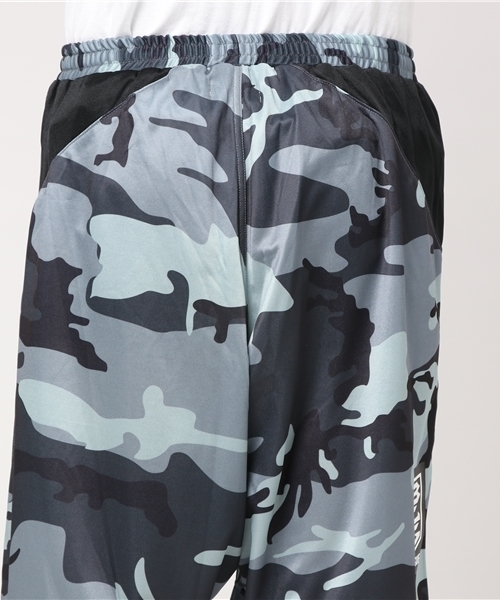XLARGE × B.LEAGUE バスパン XLARGE（エクストララージ）の「XLARGE×B.LEAGUE BASKETBALL SHORTS