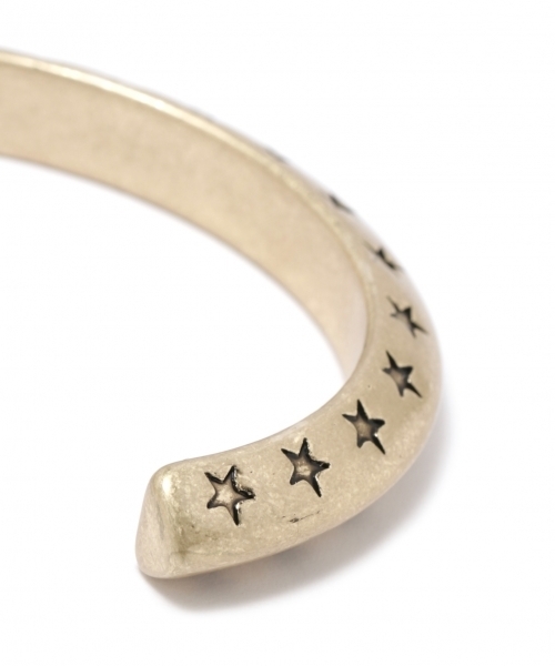 GLOBAL WORK（グローバルワーク）の「アソートスタンプバングル/768423（バングル/リストバンド・メンズ・ライトグレー/ライトイエロー・FREE）」の4枚目の写真