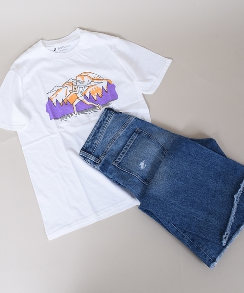 SHIPS Days(シップスデイズ)の「SHIPS Days: プリント TEE 6 (WOMEN)◆(Tシャツ/カットソー・レディース・ホワイト系その他4/ホワイト系その他3/ホワイト/ホワイト系その他2・S~M/M~L)」の1枚目の写真