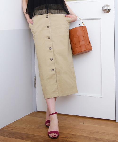 N.（N. Natural Beauty Basic）（エヌエヌナチュラルビューティーベーシック）の「フロントボタンチノタイトマキシスカート（スカート・レディース・ベージュ/カーキ/ネイビー・MEDIUM/SMALL）」の2枚目の写真
