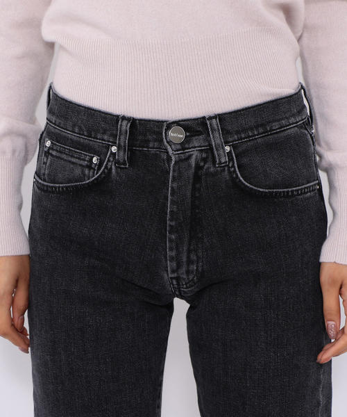 TOTEME(トーテム)の「toteme デニム ORIGINAL Gray / トーテム(デニムパンツ・レディース・ダークグレー・30/26/30/24/30/25)」の6枚目の写真