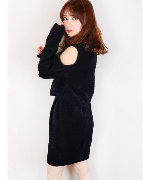 dazzlin（ダズリン）の「ショルダーオープンニットワンピース（ワンピース・レディース・ブラック/オフホワイト/ピンク・FREE）」の3枚目の写真