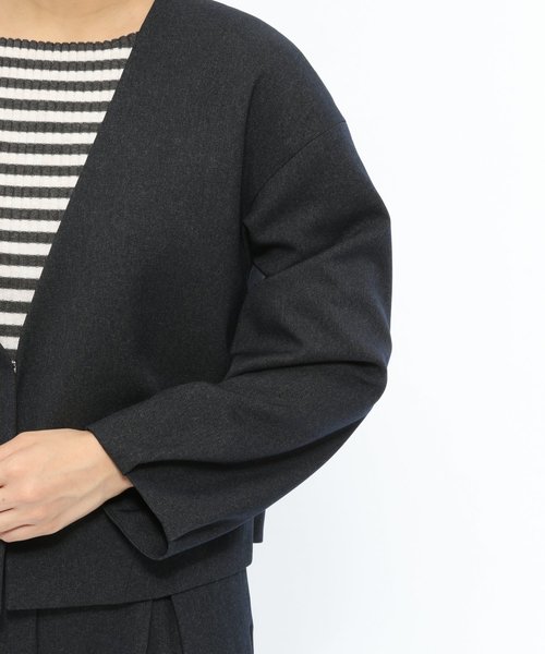 LAKOLE(ラコレ)の「ノーカラーカーディガンジャケット / LAKOLE(ノーカラージャケット・レディース・グリーン/ピンク/チャコール/マスタード・MEDIUM/SMALL)」の21枚目の写真