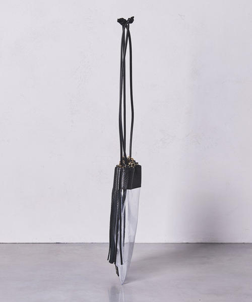 5525gallery×PORTER（ゴーゴーニーゴーギャラリーカケルポーター）の「＜5525gallery×PORTER＞フリンジ PVC バッグ -united LOVE project 2019①（ショルダーバッグ・レディース・ブラック・FREE）」の3枚目の写真