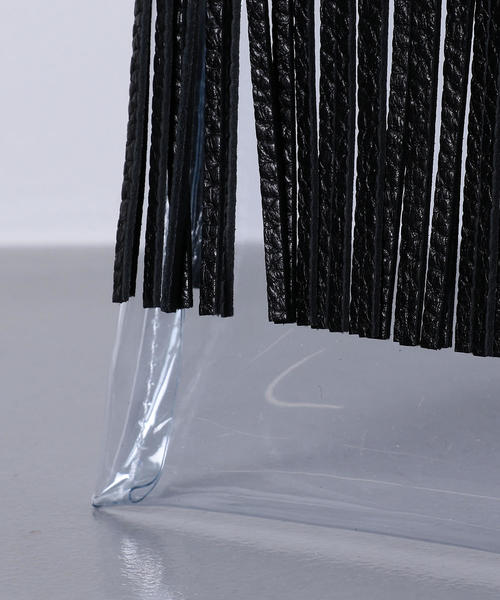 5525gallery×PORTER（ゴーゴーニーゴーギャラリーカケルポーター）の「＜5525gallery×PORTER＞フリンジ PVC バッグ -united LOVE project 2019①（ショルダーバッグ・レディース・ブラック・FREE）」の16枚目の写真