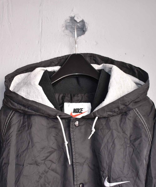 NIKE（ナイキ）の「【ヴィンテージ古着】NIKE/ナイキ フード付き