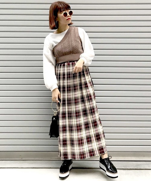 archives（アルシーヴ）の「ワンショルベスト×ワッフルTシャツSET（ベスト・レディース・アイボリー/ブラック/モカ・MEDIUM）」の6枚目の写真