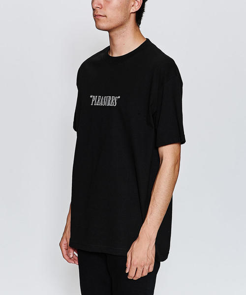 PLEASURES（プレジャー）の「＜PLEASURES＞ LOGO EMBRO TEE/Tシャツ（Tシャツ/カットソー・メンズ・ホワイト/ブラック・MEDIUM/LARGE）」の14枚目の写真
