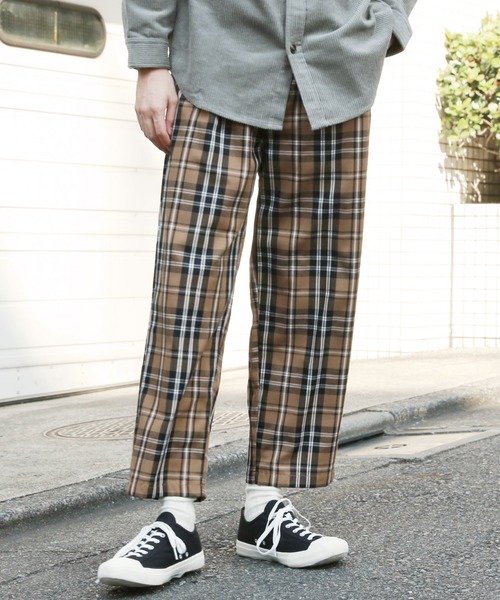 LAKOLE(ラコレ)の「TRワイドパンツ / LAKOLE(その他パンツ・メンズ・ブラック/ベージュ/ブラウン/チャコール/ダークブラウン/モカ/その他8/ダークグリーン・SMALL/MEDIUM/LARGE)」の6枚目の写真