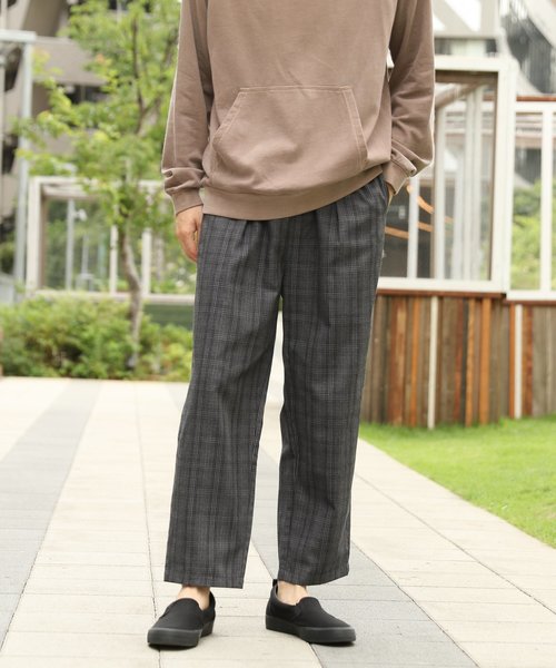 LAKOLE(ラコレ)の「TRワイドパンツ / LAKOLE(その他パンツ・メンズ・ブラック/ベージュ/ブラウン/チャコール/ダークブラウン/モカ/その他8/ダークグリーン・SMALL/MEDIUM/LARGE)」の2枚目の写真