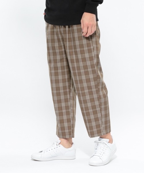 LAKOLE(ラコレ)の「TRワイドパンツ / LAKOLE(その他パンツ・メンズ・ブラック/ベージュ/ブラウン/チャコール/ダークブラウン/モカ/その他8/ダークグリーン・SMALL/MEDIUM/LARGE)」の5枚目の写真
