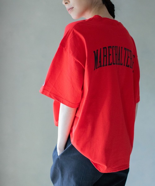 MARECHAL TERRE（マルシャルテル）の「Fruit of the loom コラボ Tシャツ（Tシャツ/カットソー・レディース・ホワイト/チャコールグレー/ブラック/レッド・MEDIUM）」の4枚目の写真