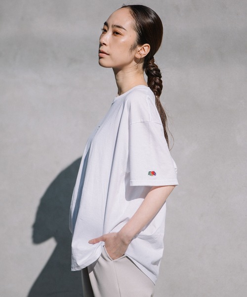 MARECHAL TERRE（マルシャルテル）の「Fruit of the loom コラボ Tシャツ（Tシャツ/カットソー・レディース・ホワイト/チャコールグレー/ブラック/レッド・MEDIUM）」の18枚目の写真