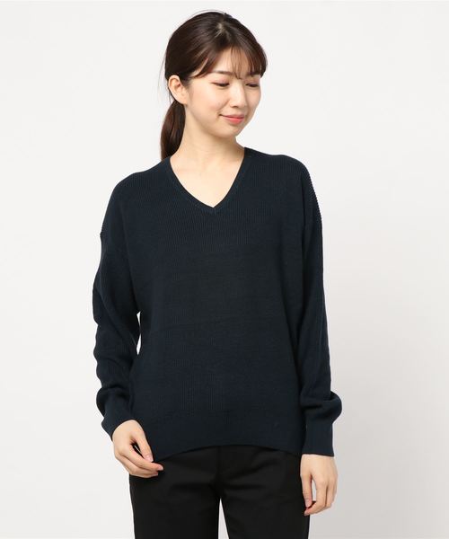 AMERICAN HOLIC（アメリカンホリック）の「Vネック肩落ちゆるニットプルオーバー  ＊（ニット/セーター・レディース・ネイビー/サックスブルー/イエロー/アイボリー/ラベンダー/その他7・M/L）」の2枚目の写真