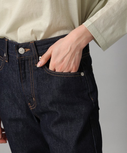 LOWRYS FARM(ローリーズファーム)の「CONEテンセルテーパード 870625(デニムパンツ・レディース・オフホワイト/ブルー/ネイビー・MEDIUM/LARGE)」の12枚目の写真