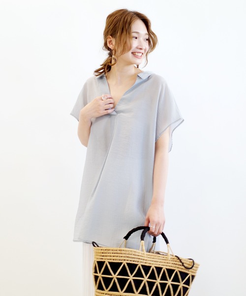 DouDou（ドゥドゥ）の「バックボタンフレンチブラウス（シャツ/ブラウス・レディース・ブラック/オフホワイト/サックスブルー・FREE）」の3枚目の写真