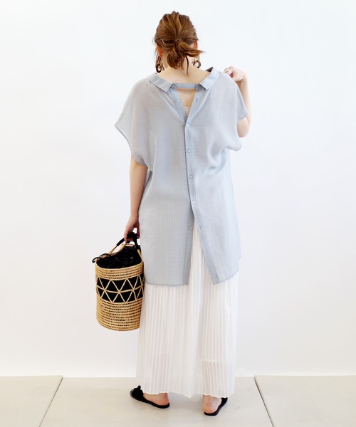 DouDou（ドゥドゥ）の「バックボタンフレンチブラウス（シャツ/ブラウス・レディース・ブラック/オフホワイト/サックスブルー・FREE）」の15枚目の写真