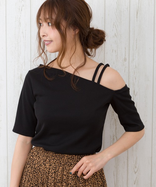 SpRay(スプレイ)の「リブワンショルライクカットソー(Tシャツ/カットソー・レディース・ブラウン/ベージュ/ダークブラウン/ブラック・FREE)」の1枚目の写真