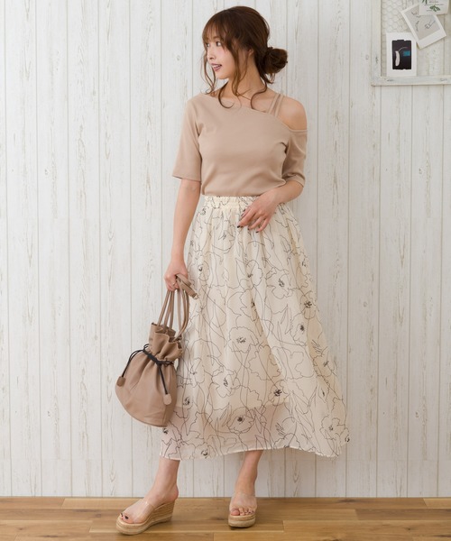 SpRay(スプレイ)の「リブワンショルライクカットソー(Tシャツ/カットソー・レディース・ブラウン/ベージュ/ダークブラウン/ブラック・FREE)」の17枚目の写真