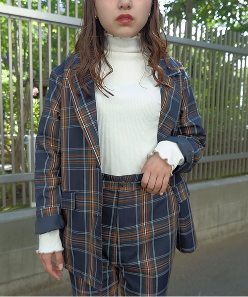 FUN.TRINITY(ファン トリニティー)の「ハイネックメロープルオーバー(Tシャツ/カットソー・レディース・アイボリー/ブラック/ベージュ・M)」の7枚目の写真