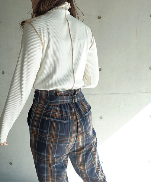 FUN.TRINITY(ファン トリニティー)の「ハイネックメロープルオーバー(Tシャツ/カットソー・レディース・アイボリー/ブラック/ベージュ・M)」の8枚目の写真