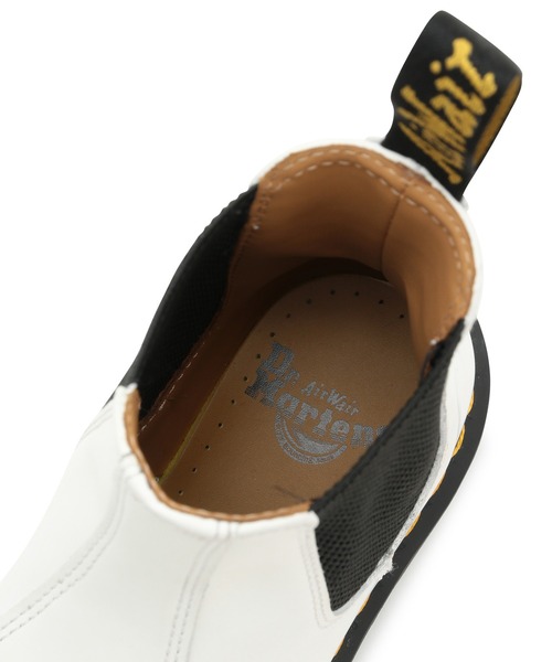 Dr. Martens（ドクターマーチン）の「【Dr.Martens】CHELSEA BOOT（ブーツ・レディース・ホワイト・23/24/25）」の2枚目の写真