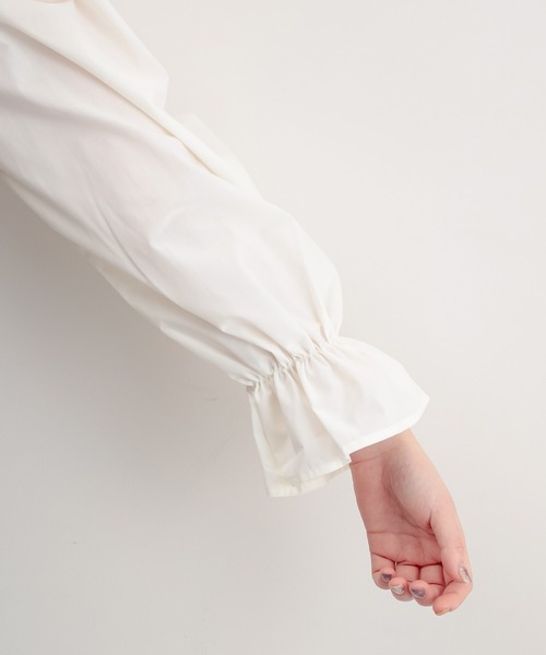 natural couture（ナチュラルクチュール）の「【WEB限定カラー有り】袖パフ異素材切替ニット（ニット/セーター・レディース・ブラック/ベージュ/その他1/ミント・FREE）」の19枚目の写真