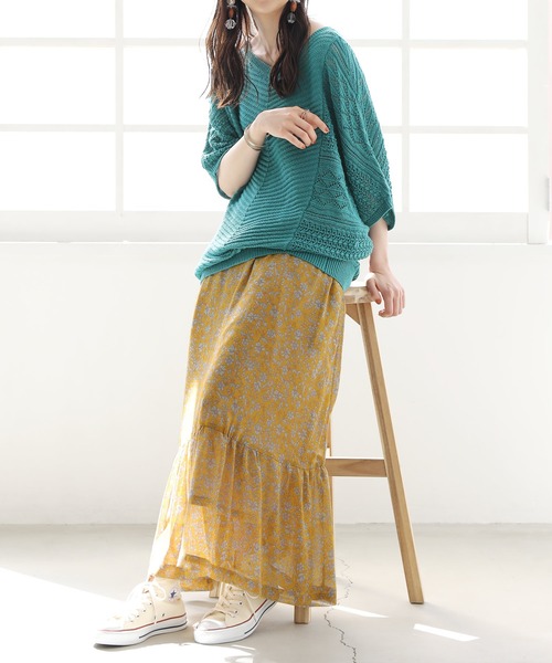 osharewalker（オシャレウォーカー）の「【廃盤】『小花柄ティアードマキシスカート』（スカート・レディース・グリーン/ネイビー/イエロー・FREE）」の4枚目の写真